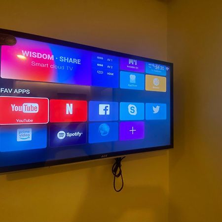 Aurora Suites 파사이 외부 사진